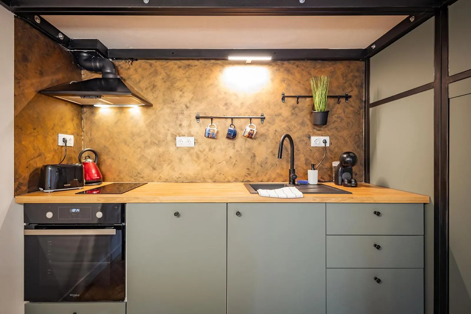 Rumbastic New Apartment - Best Location With Ac Budapest Hungary